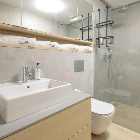 Baltic Blues Z Dostępem Do Basenów,strefy Saun,jacuzzi - Pinea - Sannel For Rent * Pobierowo