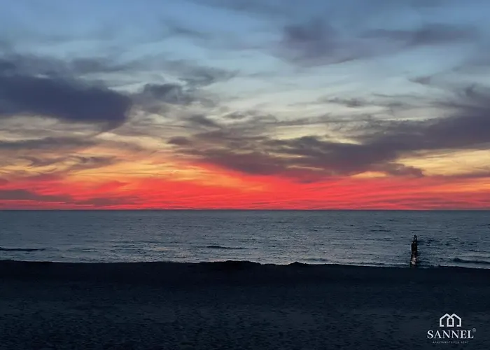 Apartament Baltic Blues Z Dostępem Do Basenów,strefy Saun,jacuzzi - Pinea - Sannel For Rent