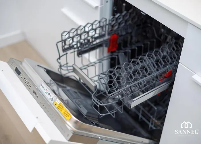 Baltic Blues Z Dostępem Do Basenów,strefy Saun,jacuzzi - Pinea - Sannel For Rent Apartament Pobierowo