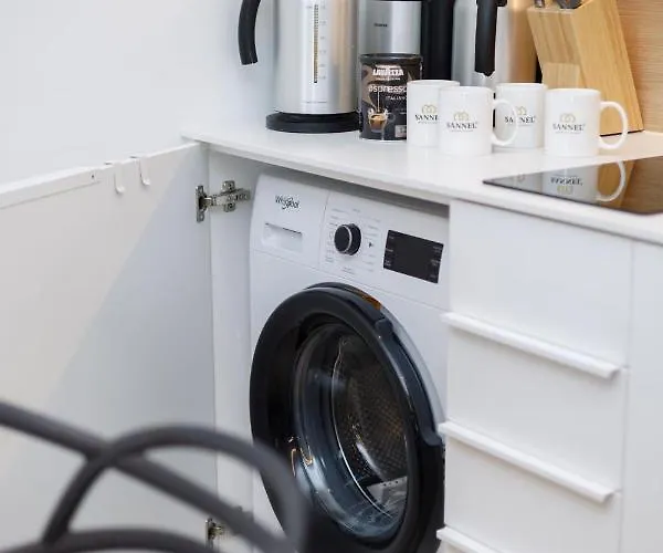 Apartament Baltic Blues Z Dostępem Do Basenów,strefy Saun,jacuzzi - Pinea - Sannel For Rent *