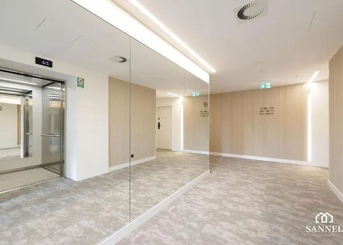 Apartament Baltic Blues Z Dostępem Do Basenów,strefy Saun,jacuzzi - Pinea - Sannel For Rent *